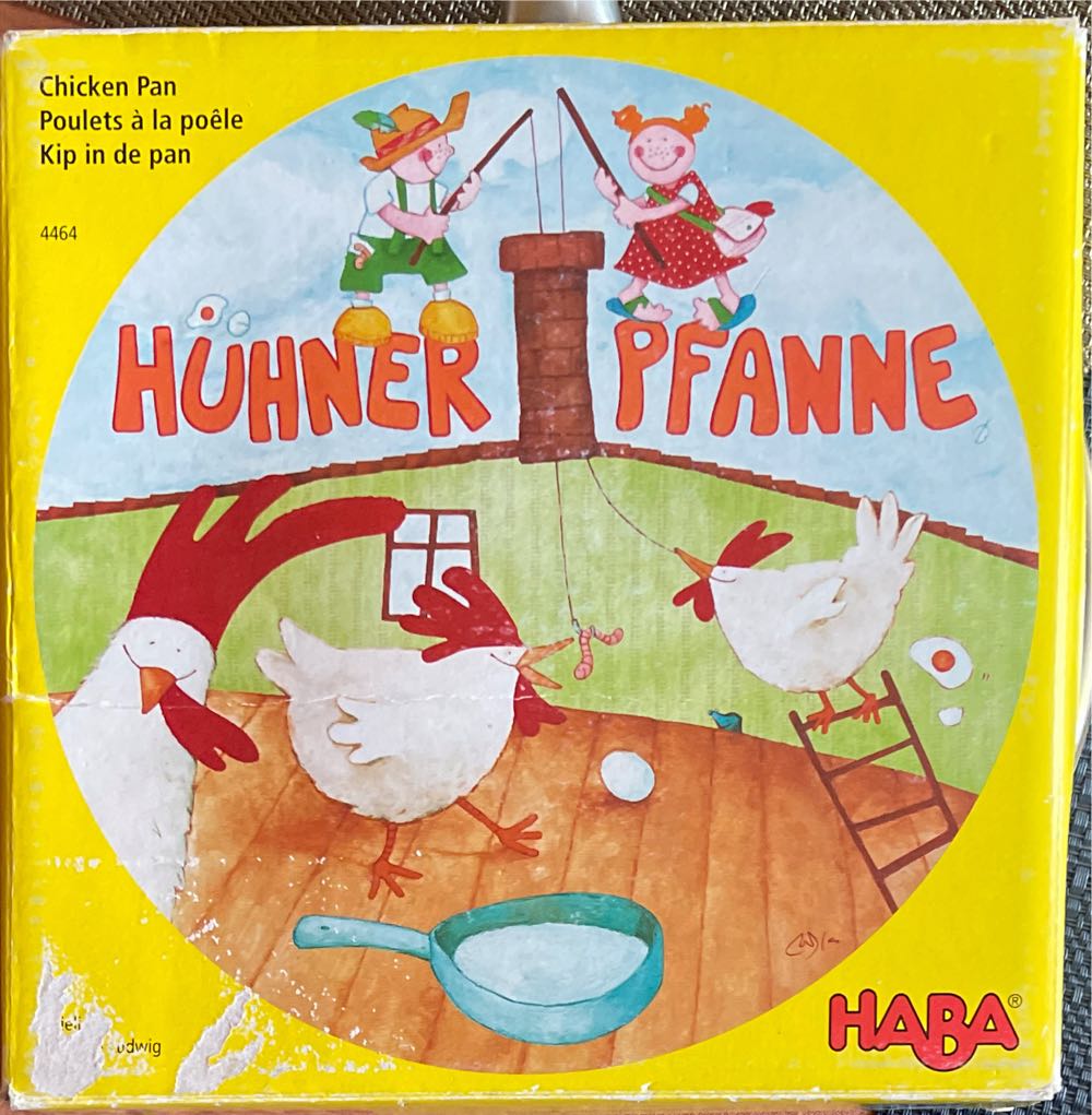 Clue, Jr: CLUE® JR. “The CASE of the HIDDEN TOYS”