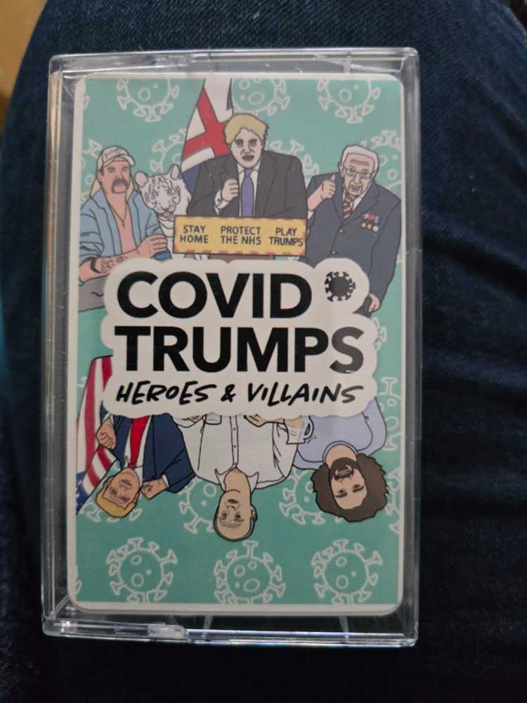 Fantasma Marvel Venom Playing Cards With Guard