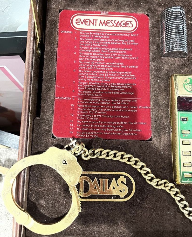 Dallas  board game collectible - Main Image 2