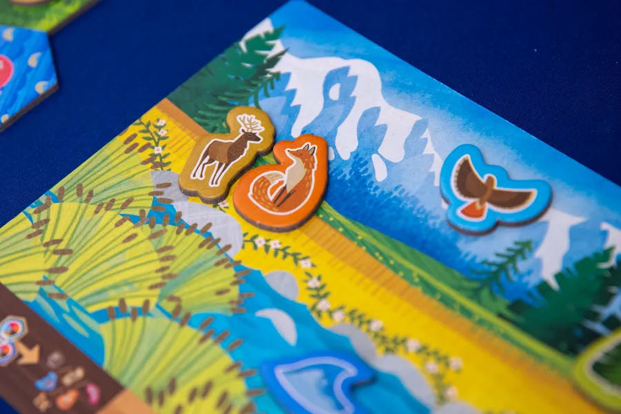 Cascadia Junior  (2 3 4) board game collectible [Barcode 729220010230] - Main Image 4