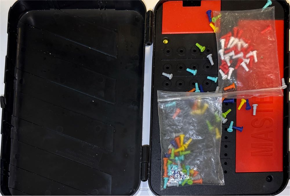 Mastermind  (2) board game collectible - Main Image 2