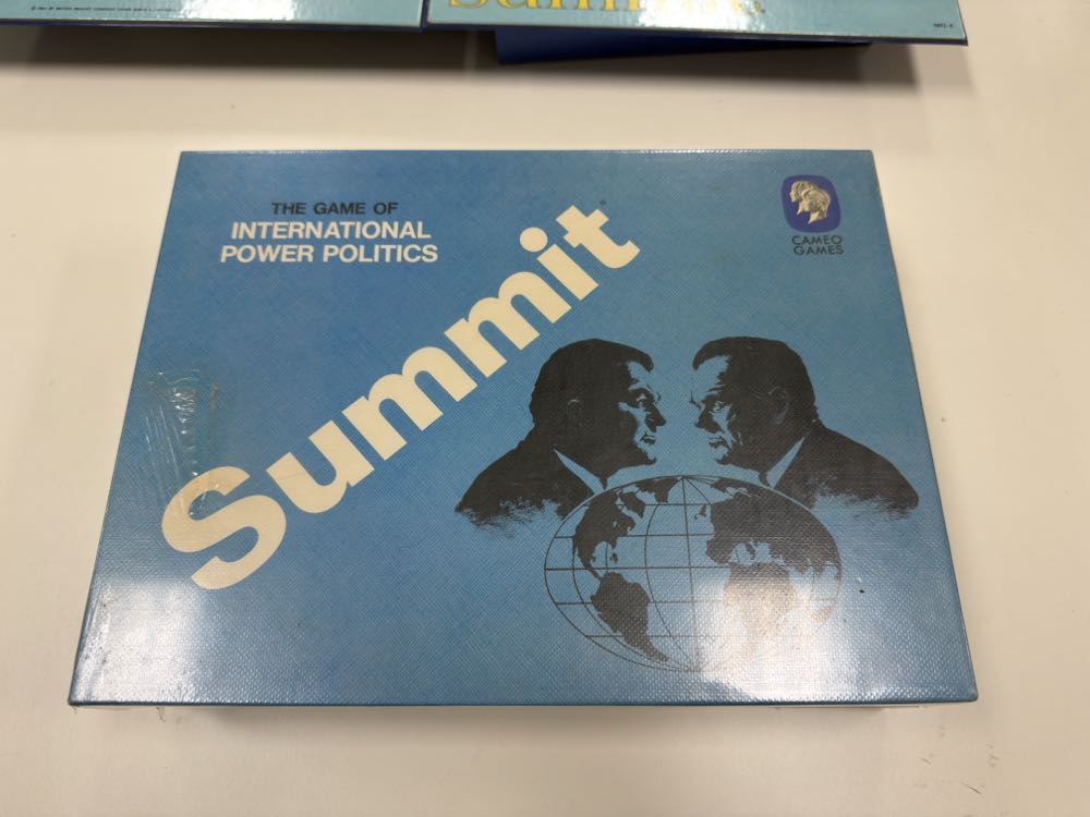 The Loyal Subjects Teenage Mutant Ninja Turtles April O’neil Bst Axn 5 Inch Action Figure With Accessories Yellow