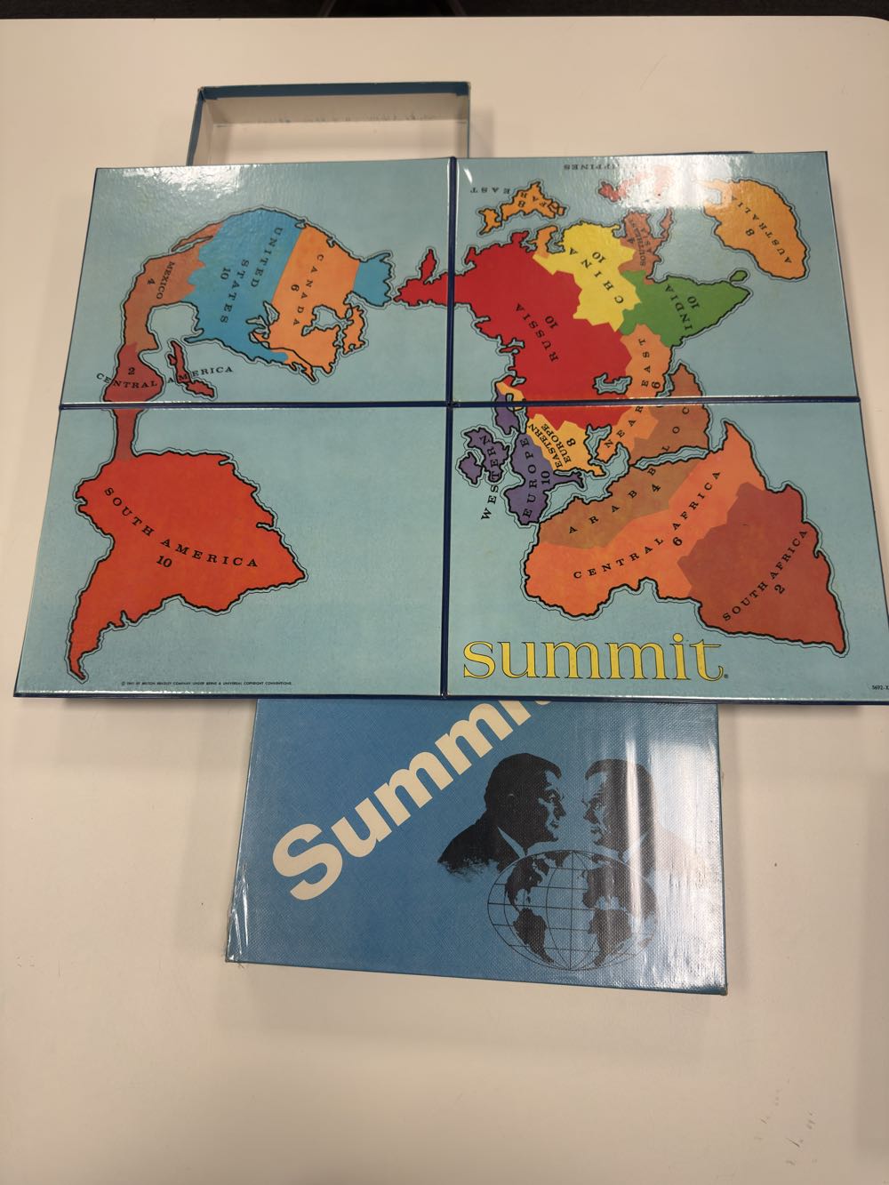 Summit The Game Of International Politics  board game collectible - Main Image 3