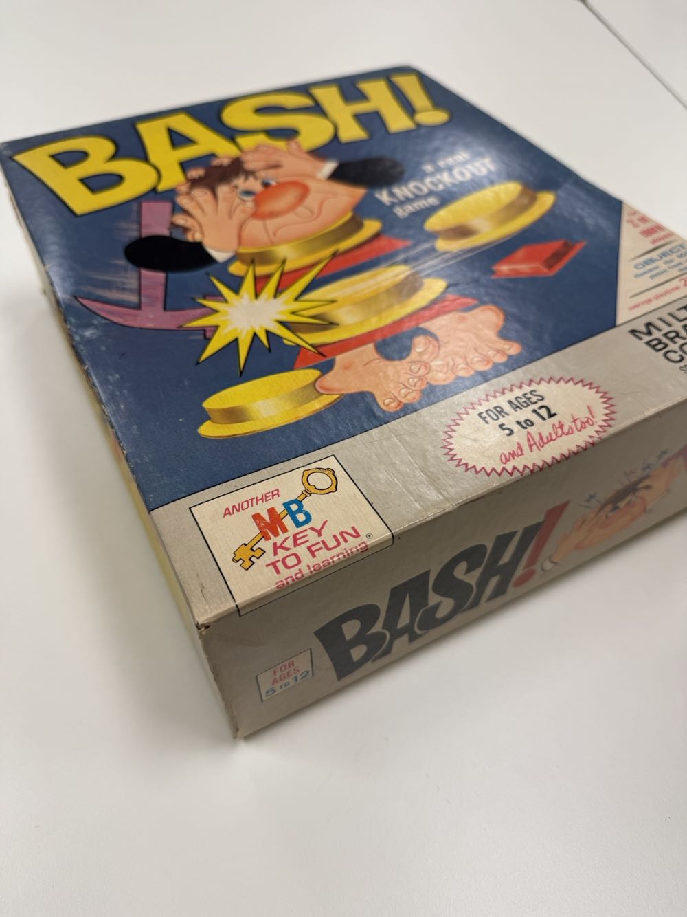 Bash!  board game collectible - Main Image 2