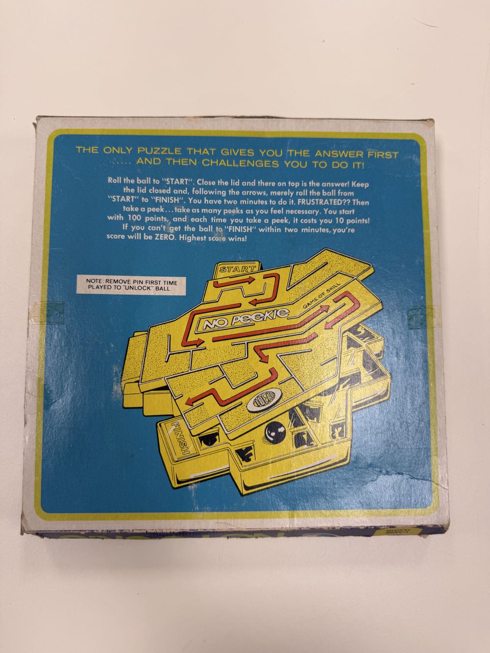 No Peekie  board game collectible - Main Image 4