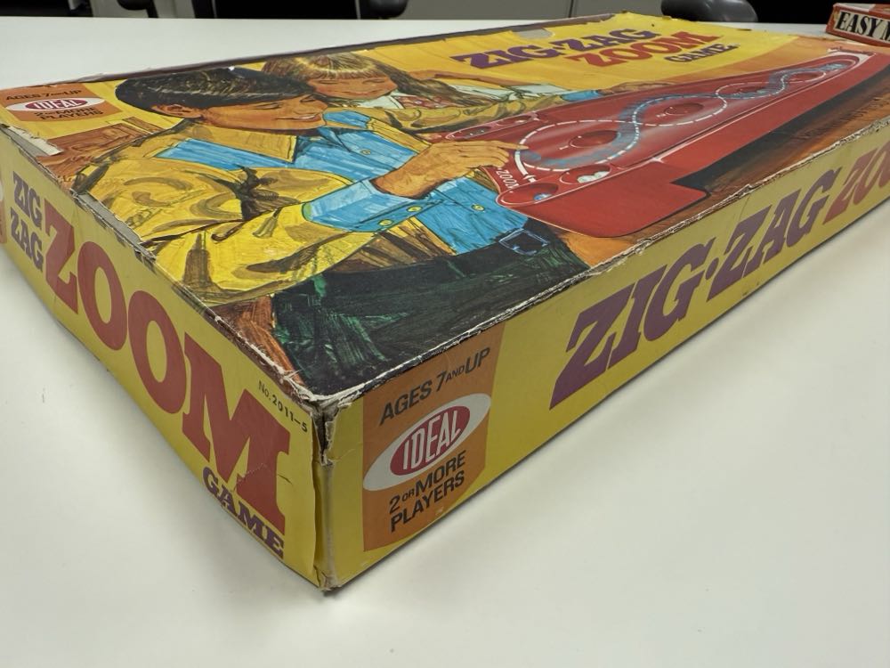 Zig Zag Zoom  board game collectible - Main Image 2