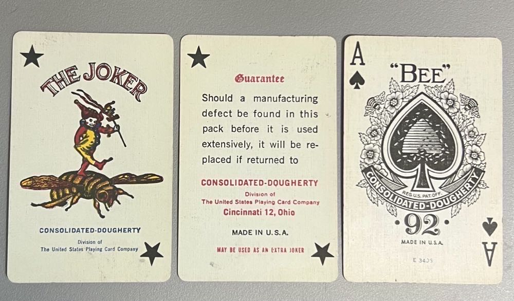 Bee Club Special No.92 Playing Cards  board game collectible - Main Image 2