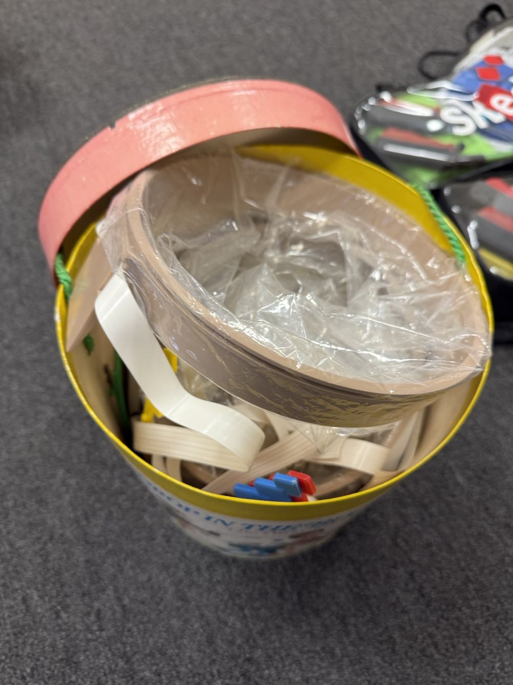 Drop In The Bucket Game  board game collectible - Main Image 2