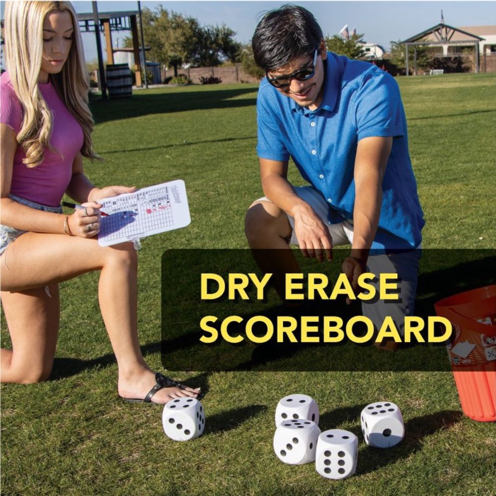Yahtzee: GIANT YAHTZEE®  (2+) board game collectible [Barcode 840281713394] - Main Image 3