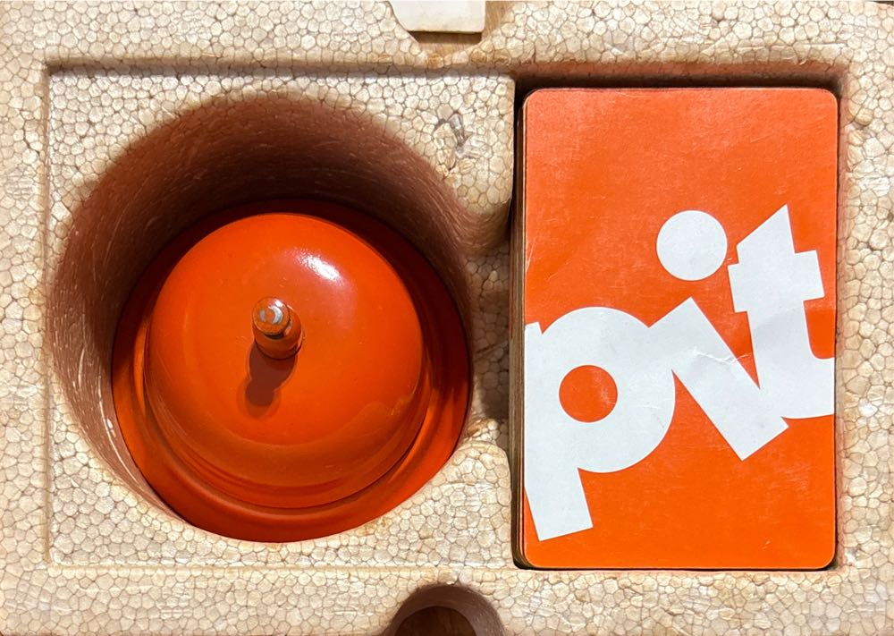 Pit  (3-7) board game collectible - Main Image 3