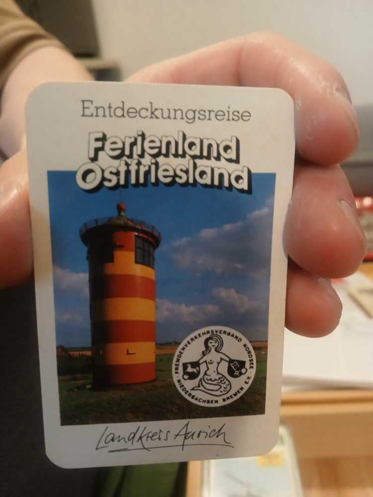 Dilemmarama The Game: You Always Walk Backwards Or You Sweat Olive Oil