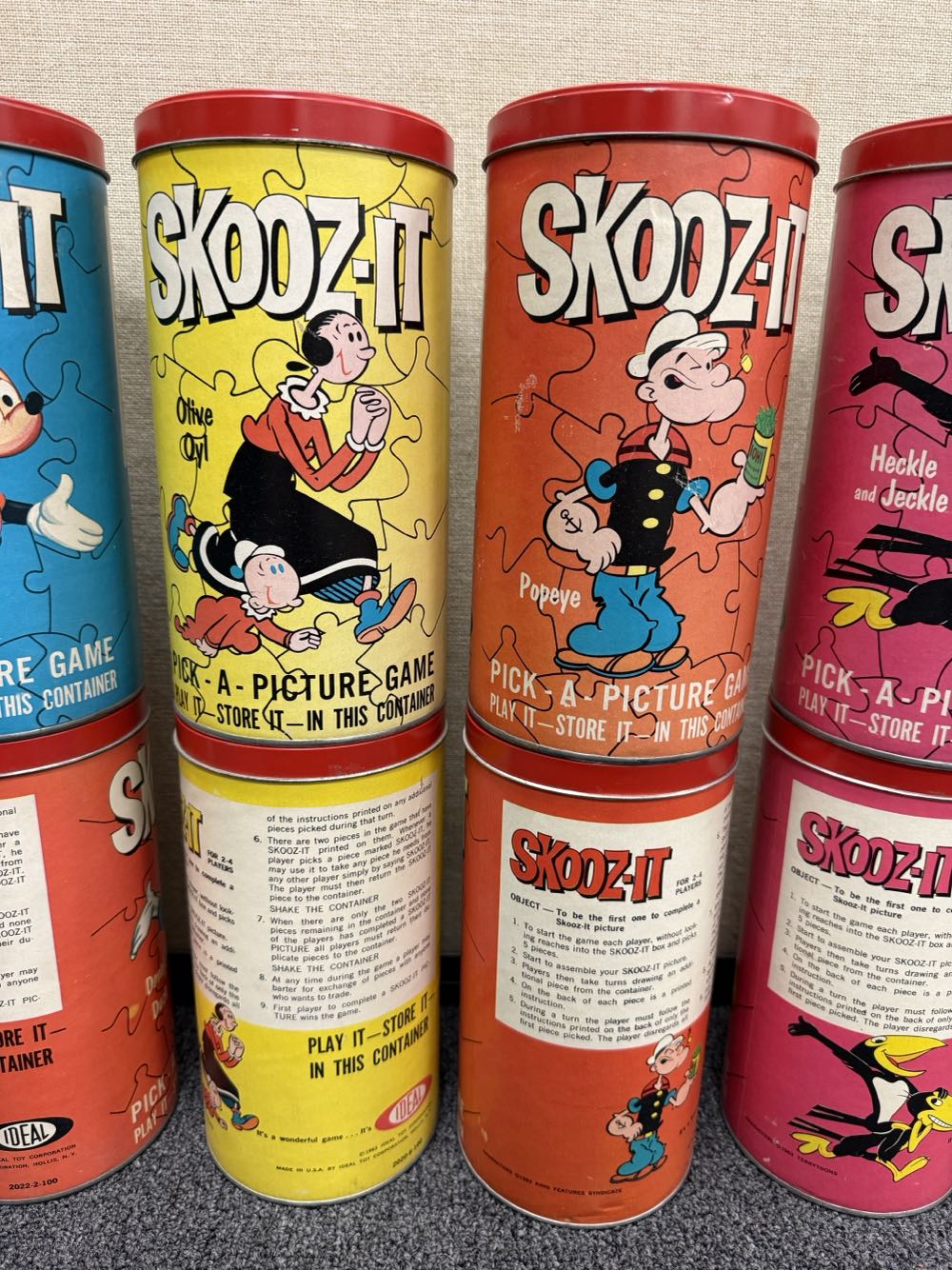 SKOOZ-IT  (2-4) board game collectible - Main Image 3