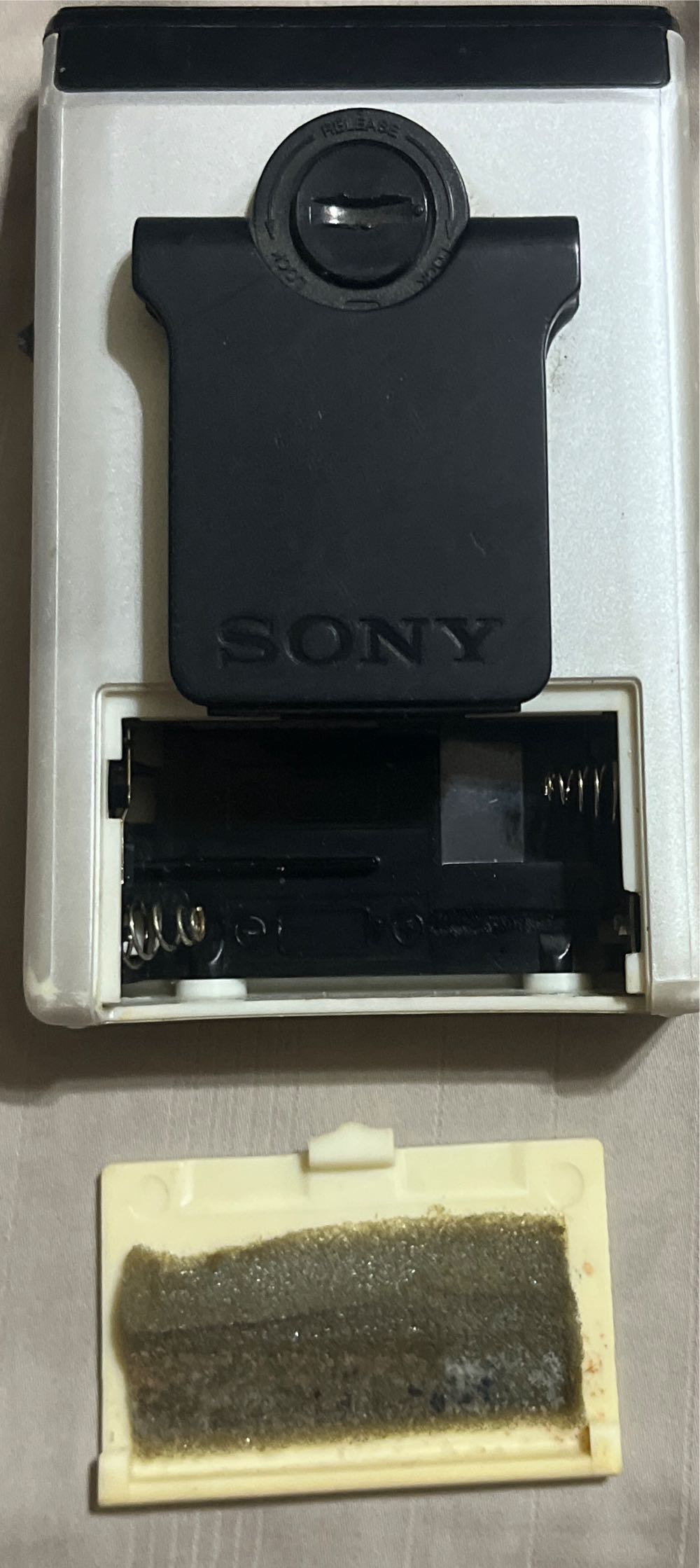 Sony Walkman Srf-22w  board game collectible - Main Image 2
