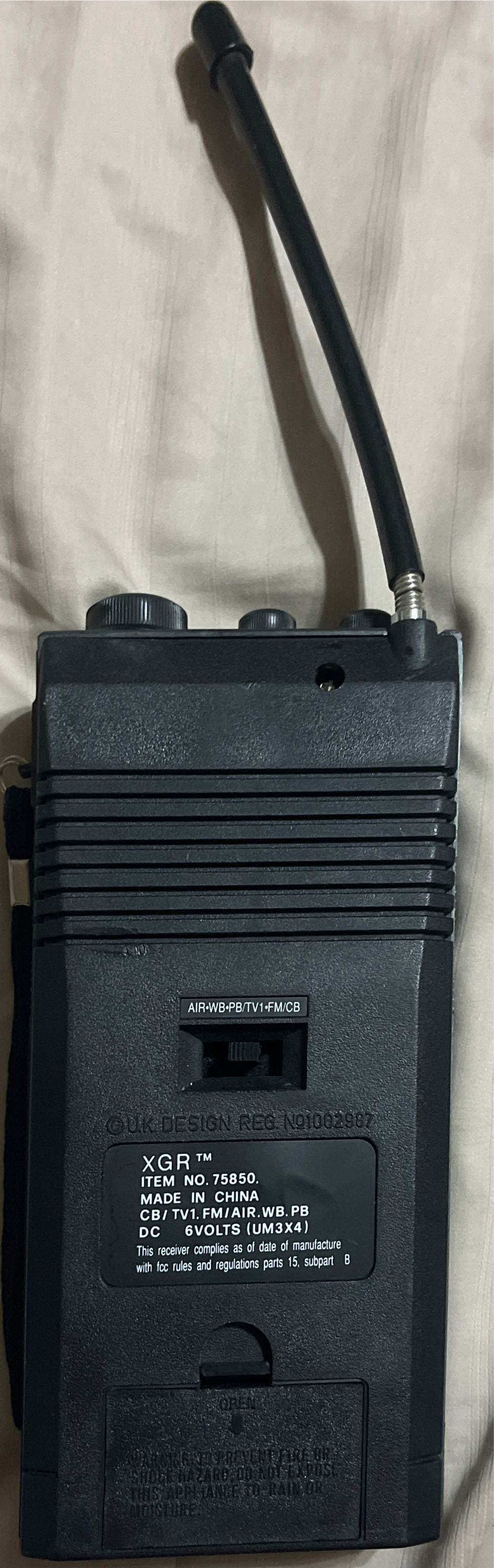 XGR Multi Band Radio 75850  board game collectible - Main Image 2