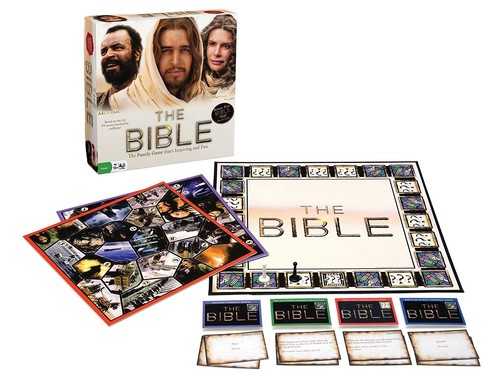 Spooktacular: Mask Of The Outlander Playing Cards