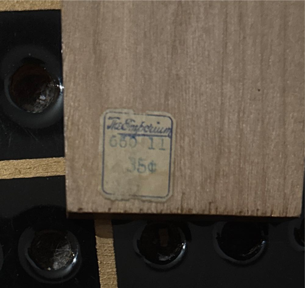 Horn W.C. No C-26 McCrillis  (Two Twice Around) board game collectible - Main Image 4