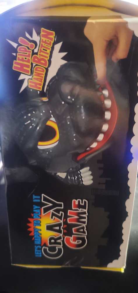 Godzilla Dentist  board game collectible - Main Image 3