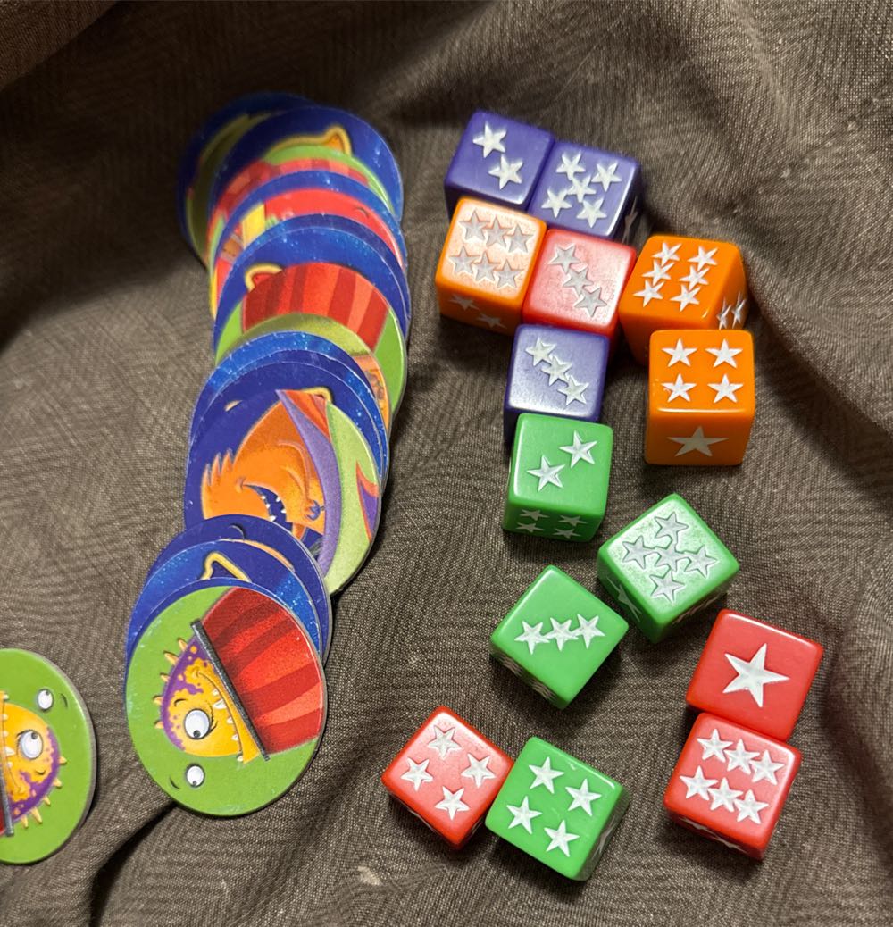 Dice Space Race  (2-4) board game collectible - Main Image 2