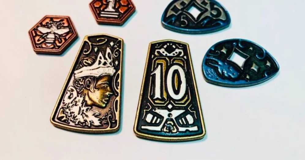 Merchants Of The Dark Road: Lumi Metal Coins  board game collectible [Barcode 787790035688] - Main Image 2