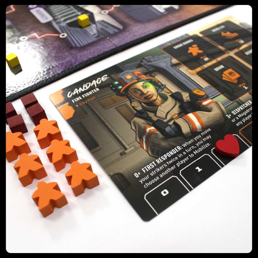 Strike! The Game Of Worker Rebellion  (2-4) board game collectible [Barcode 721205399255] - Main Image 4