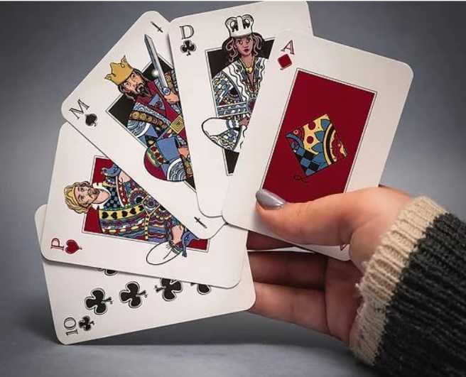 Queeng Playing Cards (2nd Ed.)  board game collectible [Barcode 195893704835] - Main Image 3