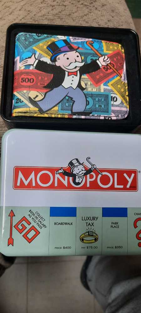 Toucan Tower Stacking Fun