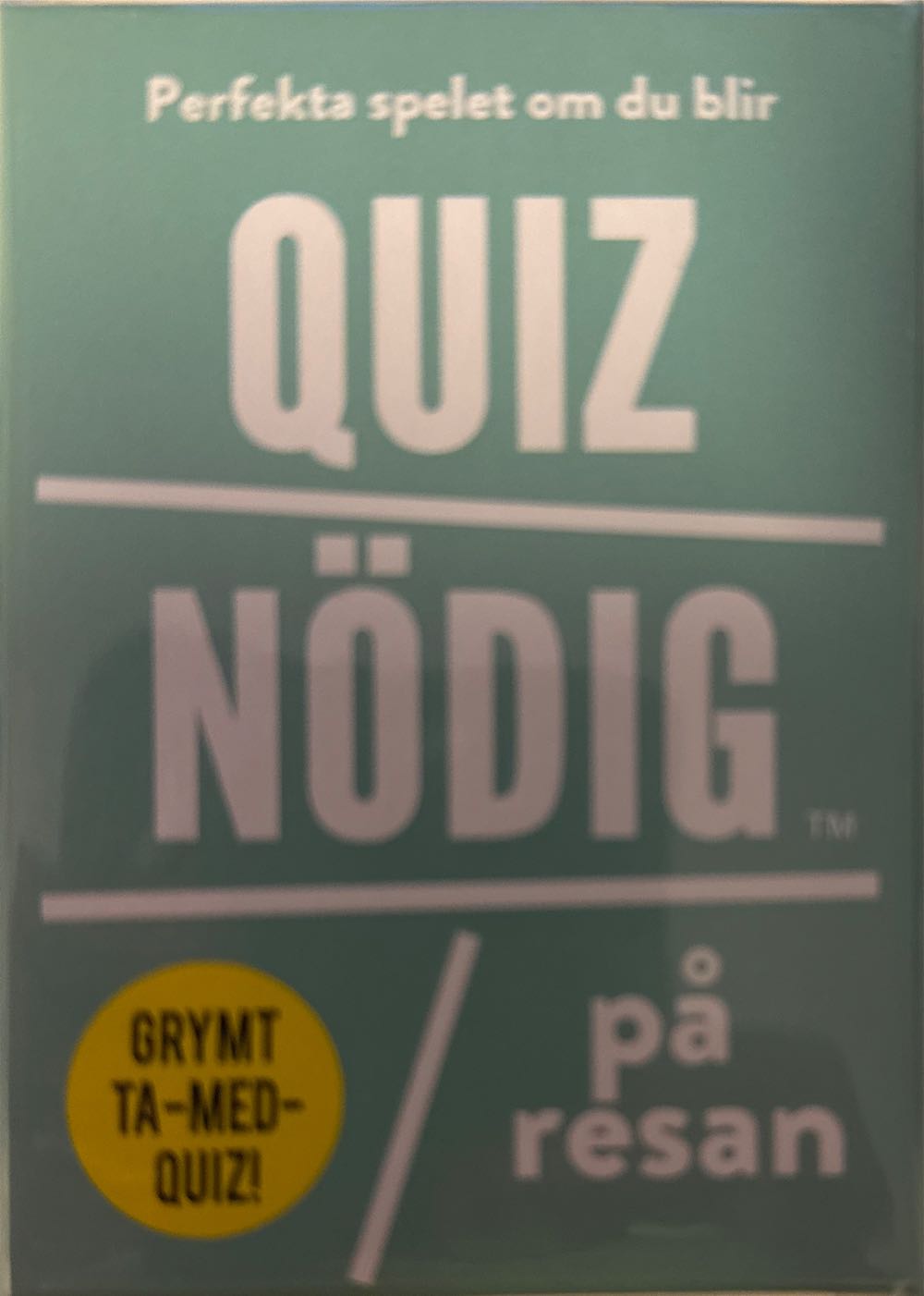 Shuffle Escape The Island Jurassic World Card Game 2 To 4 Players To 6 Years Old