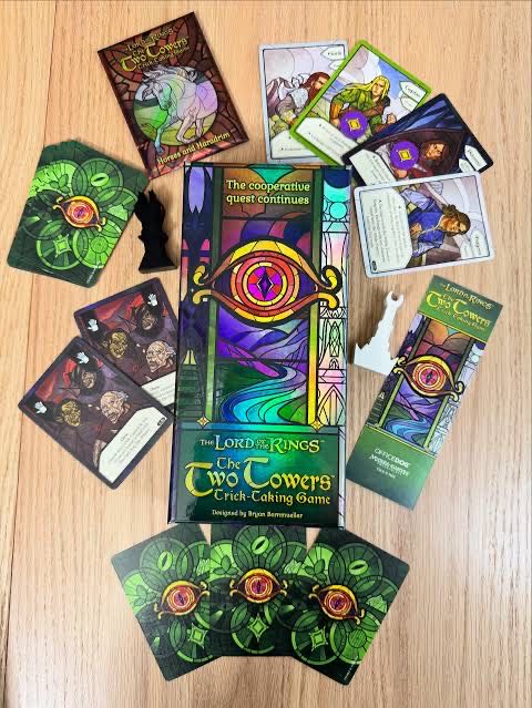 The Lord Of The Rings: The Two Towers Trick Taking Game  (1-4) board game collectible [Barcode 841333134334] - Main Image 2