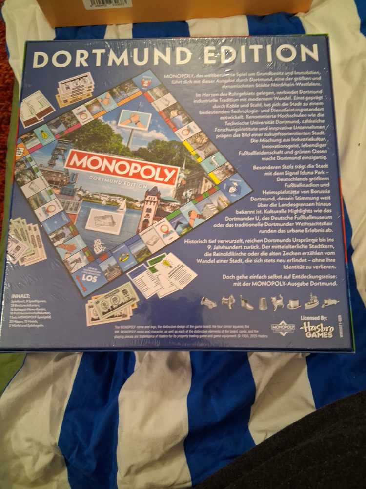 Winning Moves Monopoly Dortmund Edition Monopoly City Edition Family Games Strategy Board Games Dortmund 2 Players From 8 Years German  (2+) board game collectible [Barcode 5036905062107] - Main Image 2