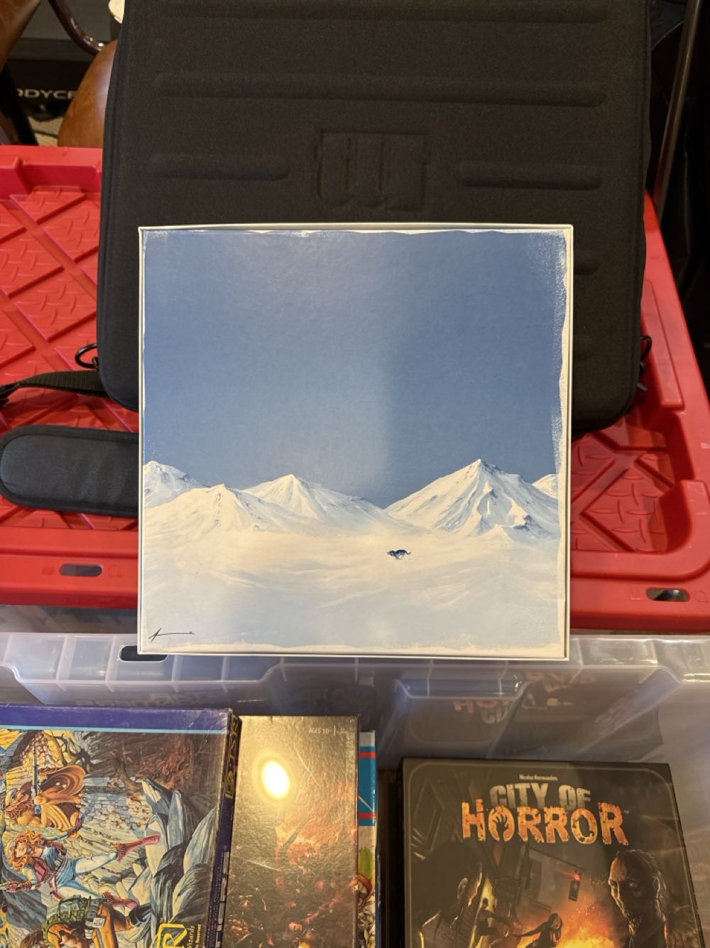 The Thing: Infection at Outpost 31  (4-8) board game collectible - Main Image 2