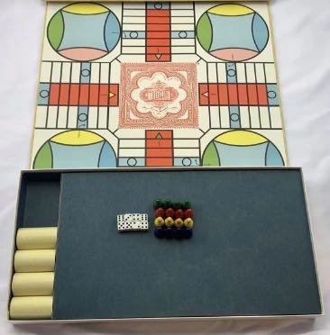 Parcheesi Royal Edition  (2-4) board game collectible [Barcode 071404361066] - Main Image 3