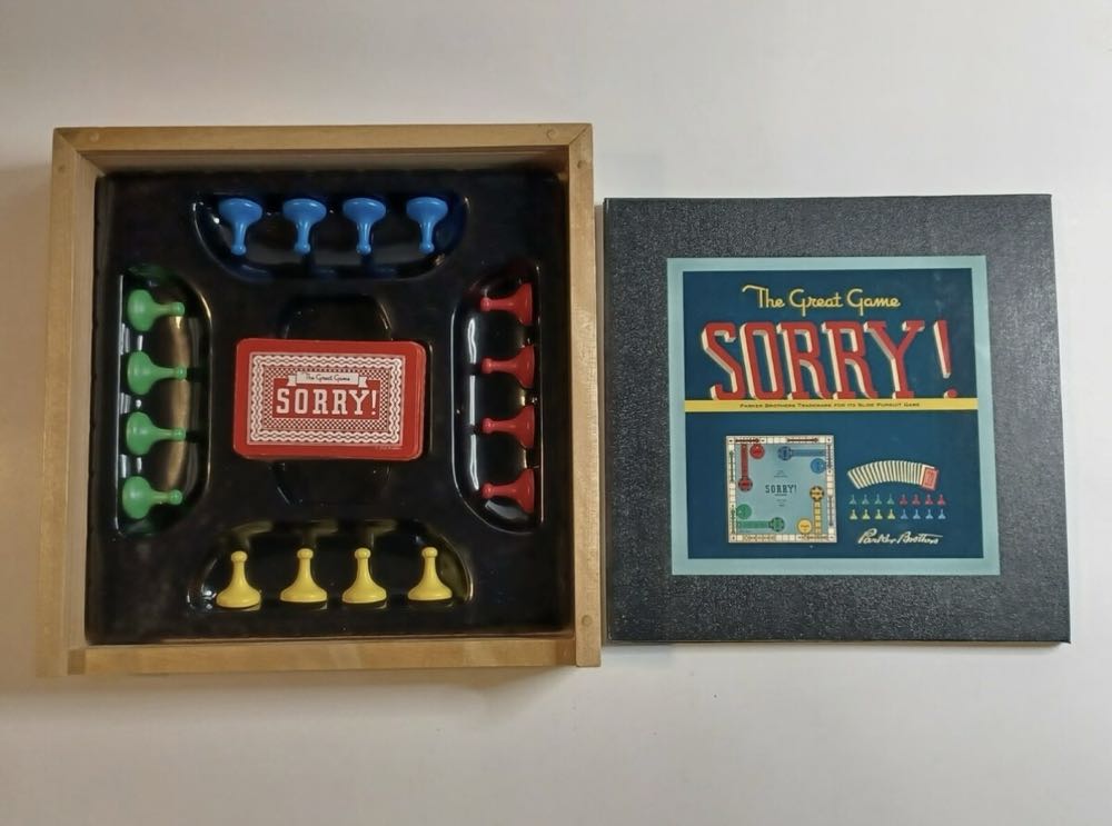 Sorry  (2-4) board game collectible [Barcode 076930409510] - Main Image 4