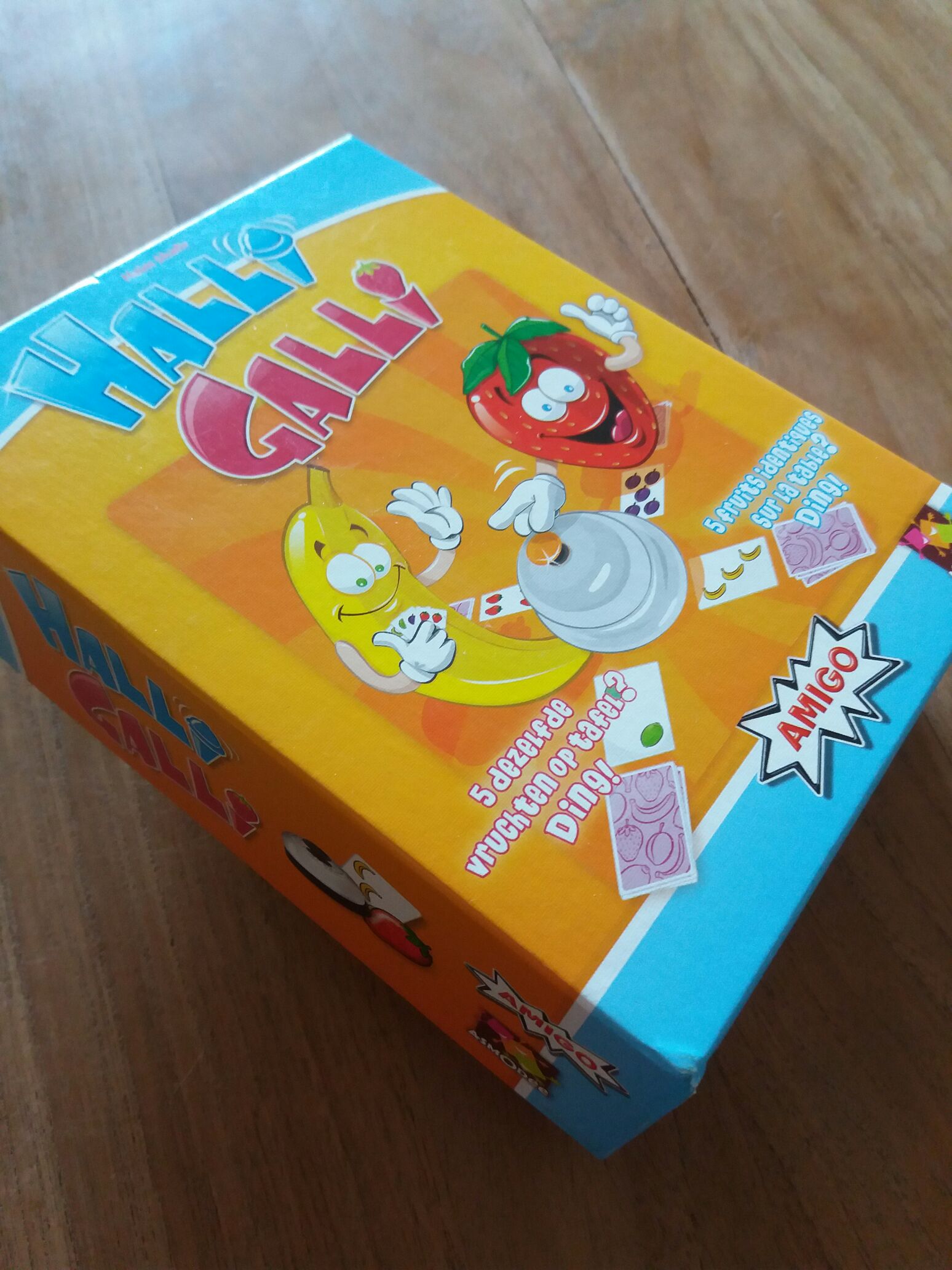 Trivial Pursuit Kids Junior Edition - Parker Board Game Complete UK P