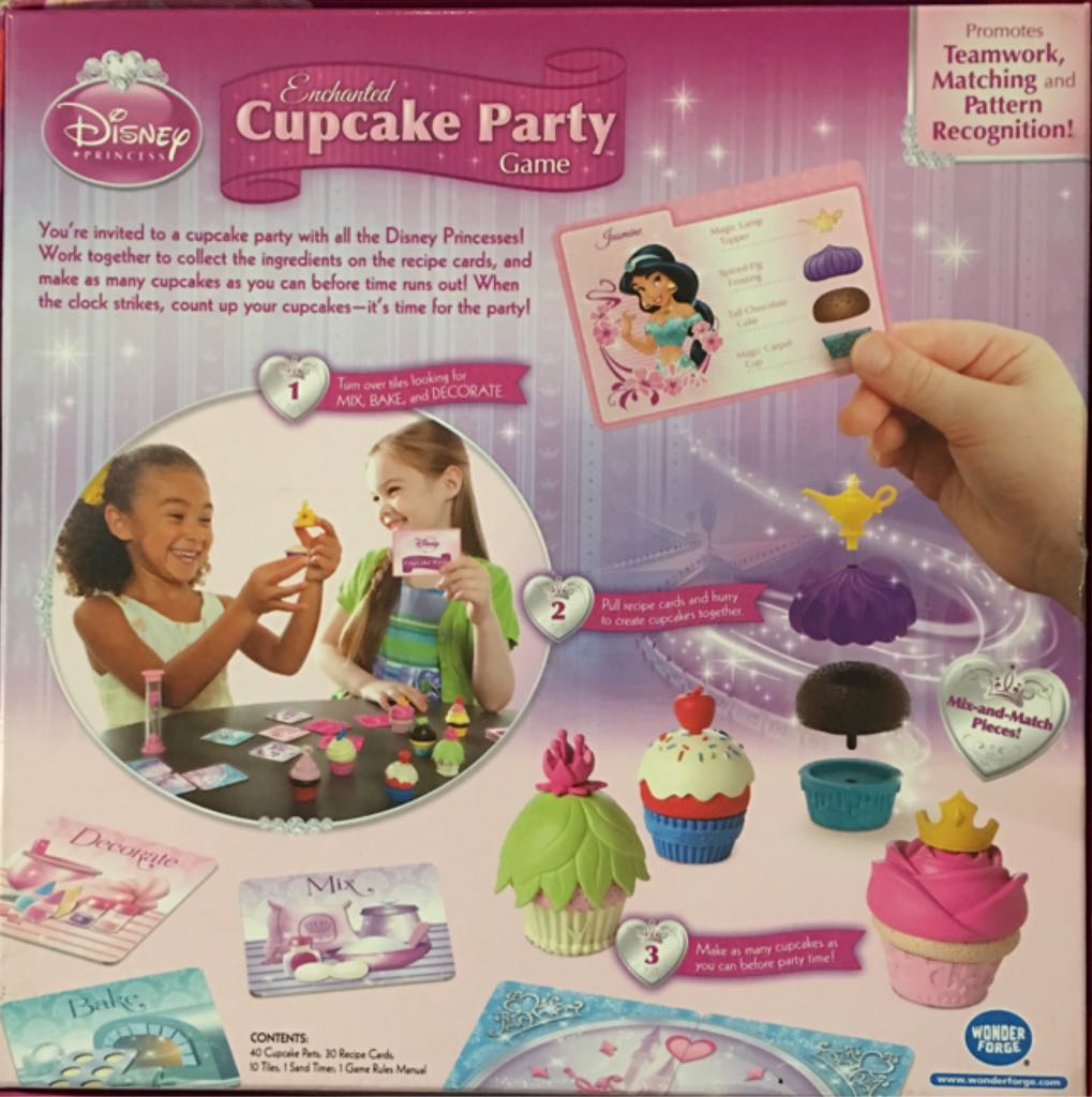 Disney Princess Enchanted Cupcake Party Game  (1+) board game collectible [Barcode 810558010891] - Main Image 2