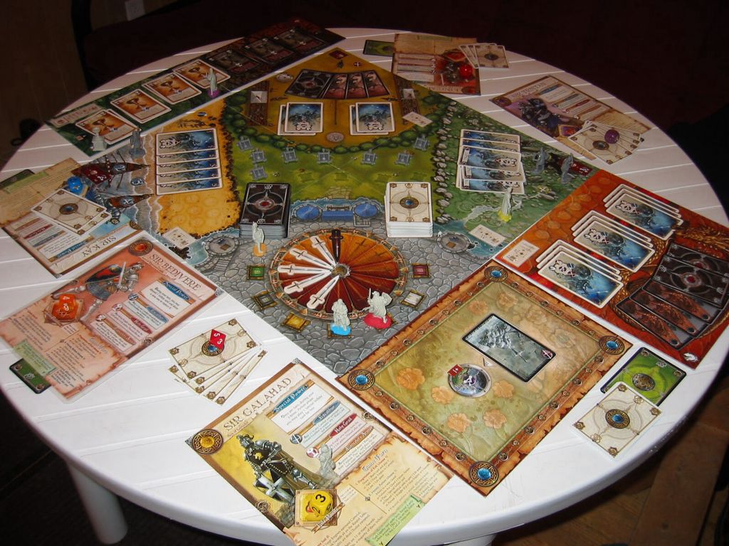 Shadow Over Camelot  (3-8) board game collectible - Main Image 2
