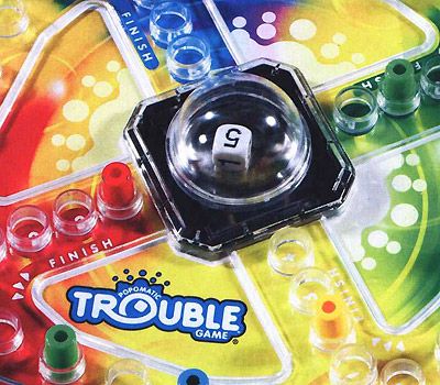 Trouble  (2-4) board game collectible - Main Image 2