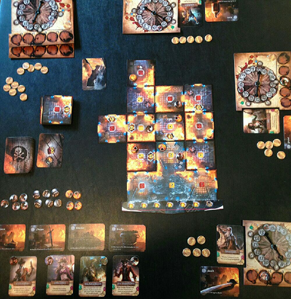 Dead Men Tell No Tales  (2-5) board game collectible - Main Image 2