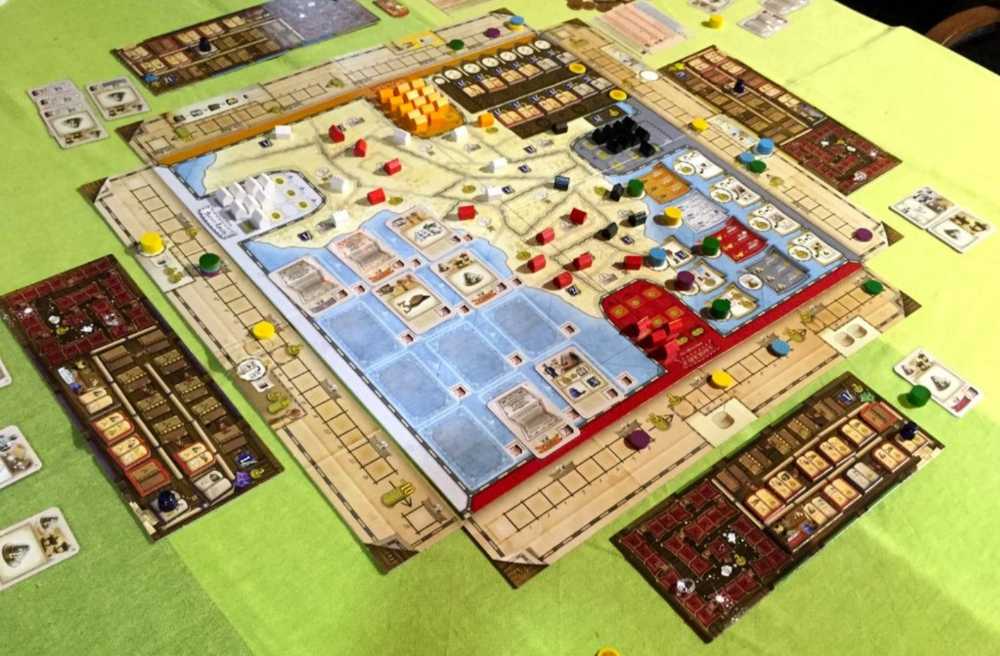 Mombasa  (2-4) board game collectible - Main Image 3