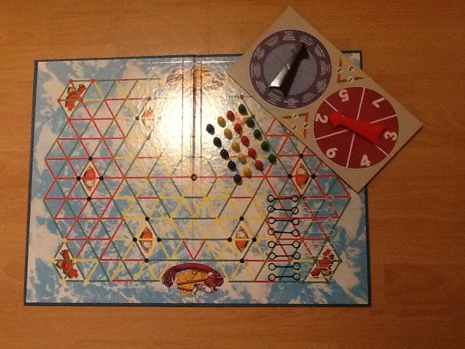 Reach For The Summit  (2 to 4) board game collectible - Main Image 2