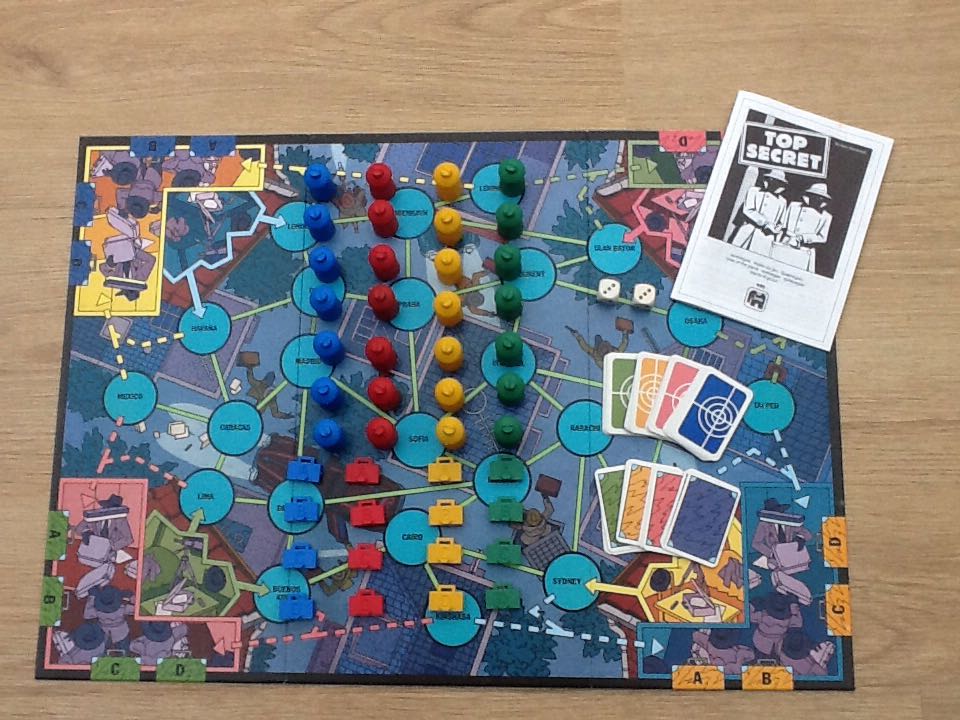 Top Secret  (2-4) board game collectible - Main Image 2