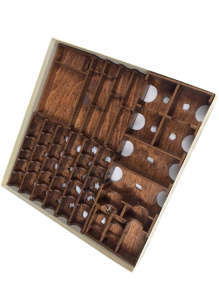 Small World: Daedalus Wooden Insert  (2-5) board game collectible - Main Image 2