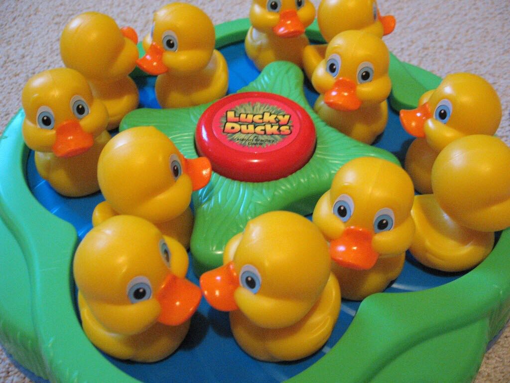 Lucky Ducks  (2-4) board game collectible - Main Image 2