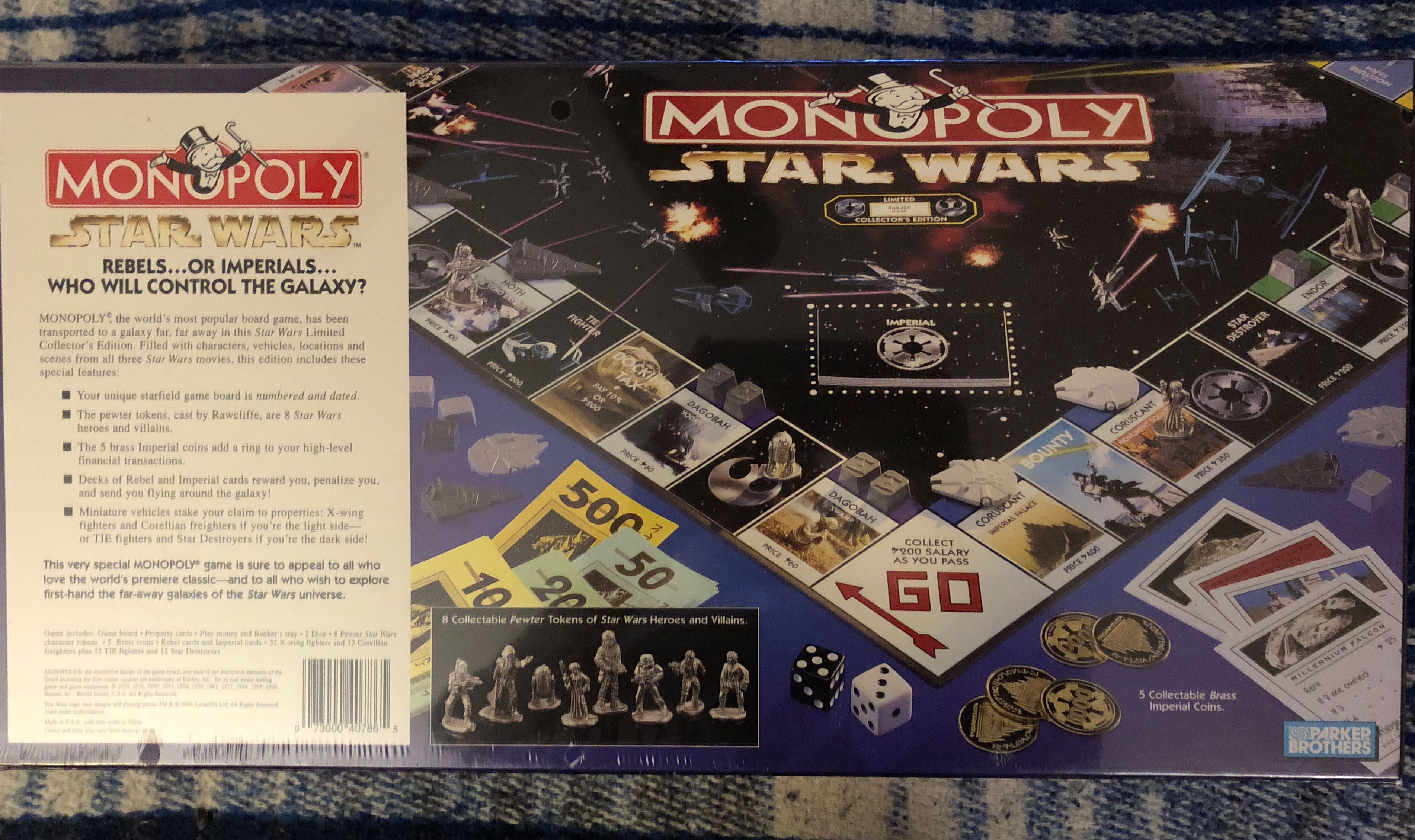 Monopoly: Star Wars Monopoly Limited Collectors Edition  (8) board game collectible [Barcode 073000407865] - Main Image 3
