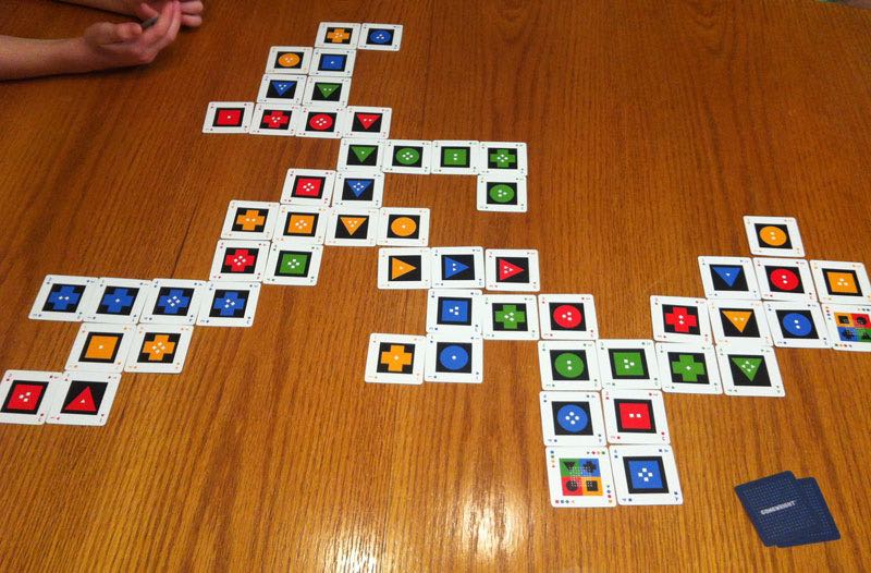 Iota  (2-4) board game collectible [Barcode 759751002466] - Main Image 2