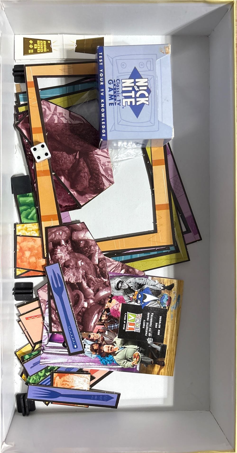 Nick At Nite Classic TV Trivia Game  (2 +) board game collectible [Barcode 047754020502] - Main Image 2