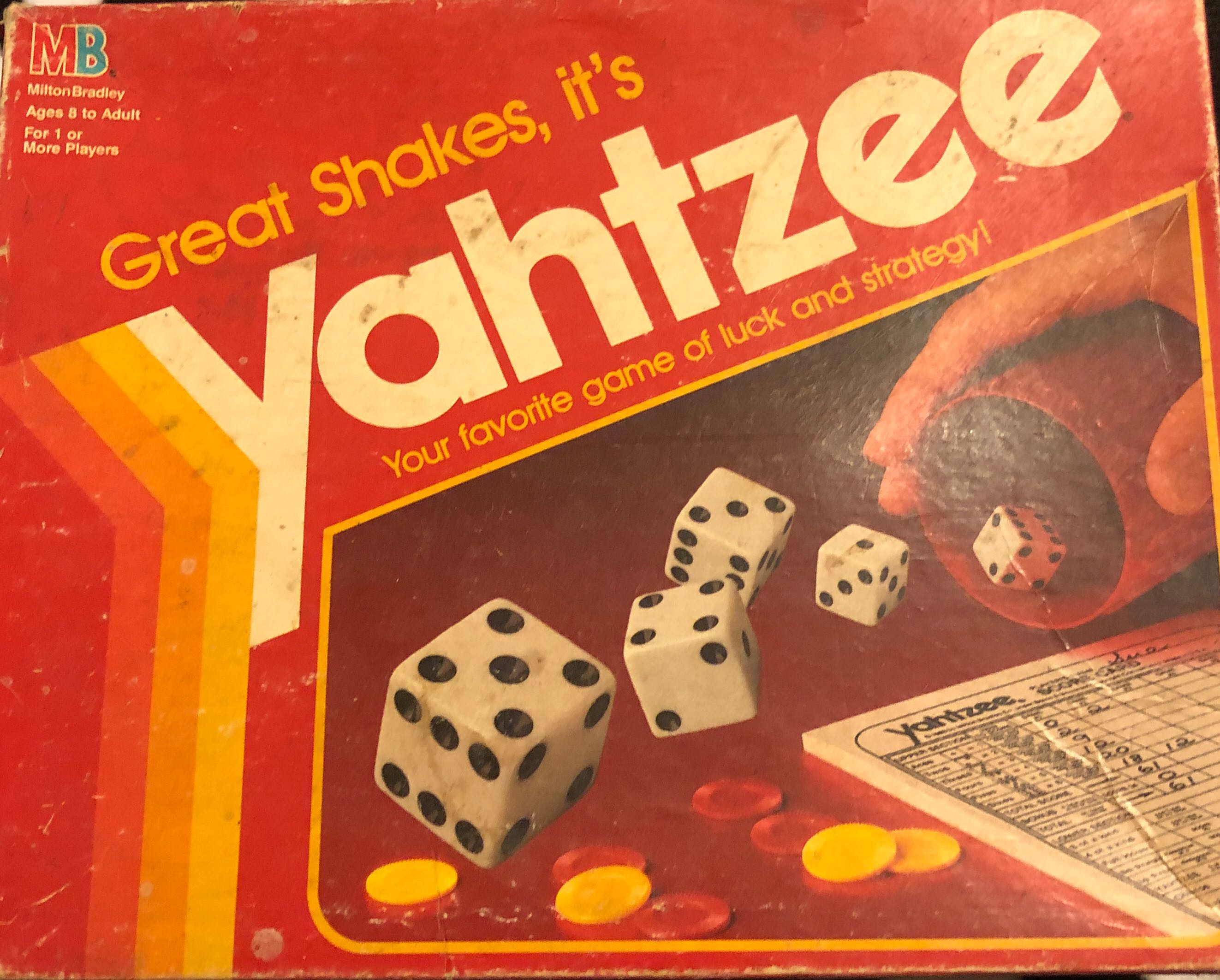 Yahtzee  (2+) board game collectible [Barcode 032244909504] - Main Image 1