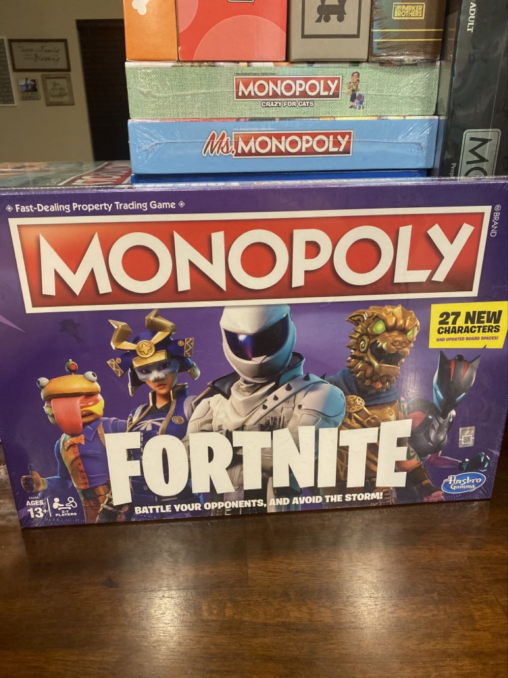 Fortnite Monopoly  (2-7) board game collectible [Barcode 630509874903] - Main Image 2