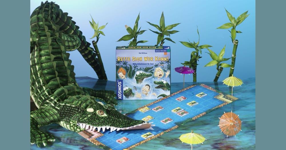 Crocodile Pool Party  (2) board game collectible [Barcode 655132002325] - Main Image 2