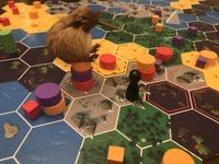 Cryptid  (3-5) board game collectible [Barcode 9781472830654] - Main Image 3
