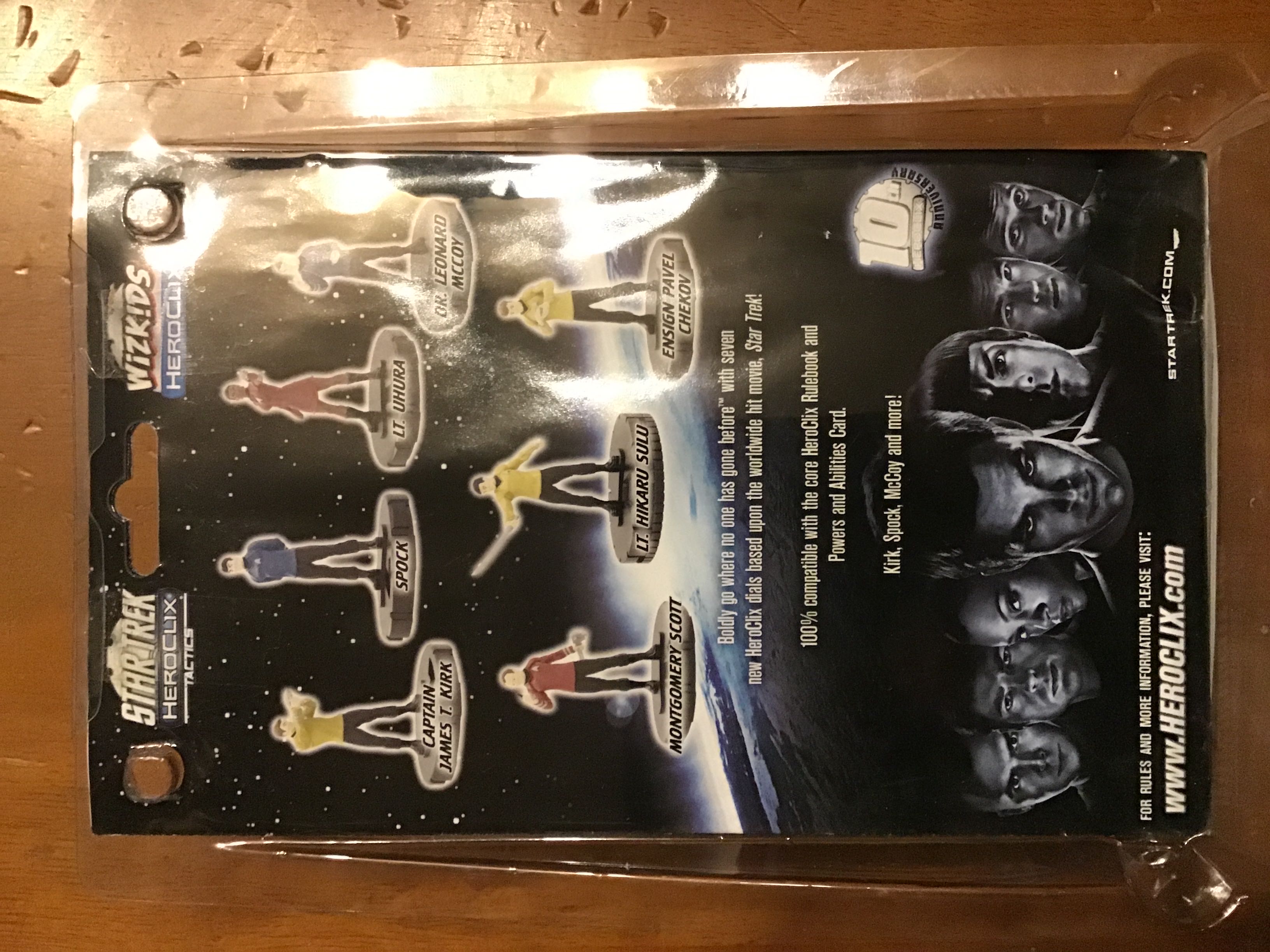HeroClix: Star Trek Tactics   board game collectible [Barcode 634482707111] - Main Image 2